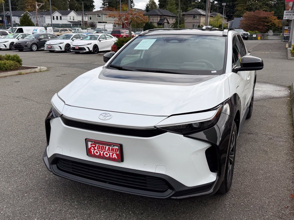 Certified 2025 Toyota bZ4X AWD w/ Weather Package image 4