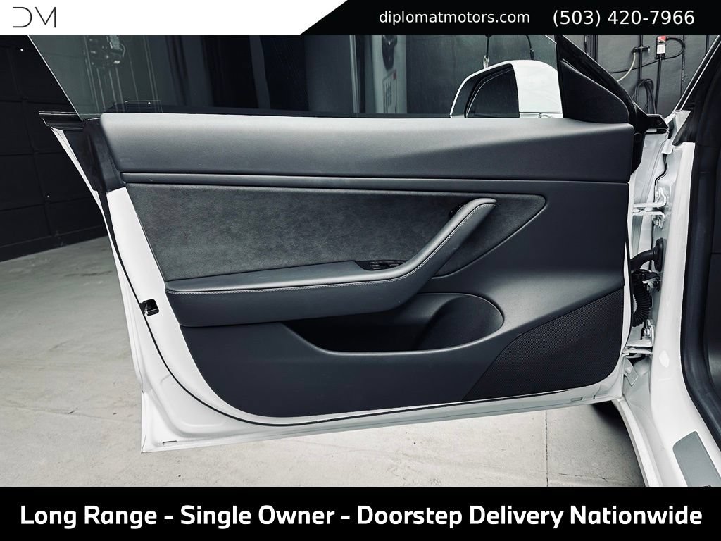 Used 2018 Tesla Model 3 Long Range RWD image 24