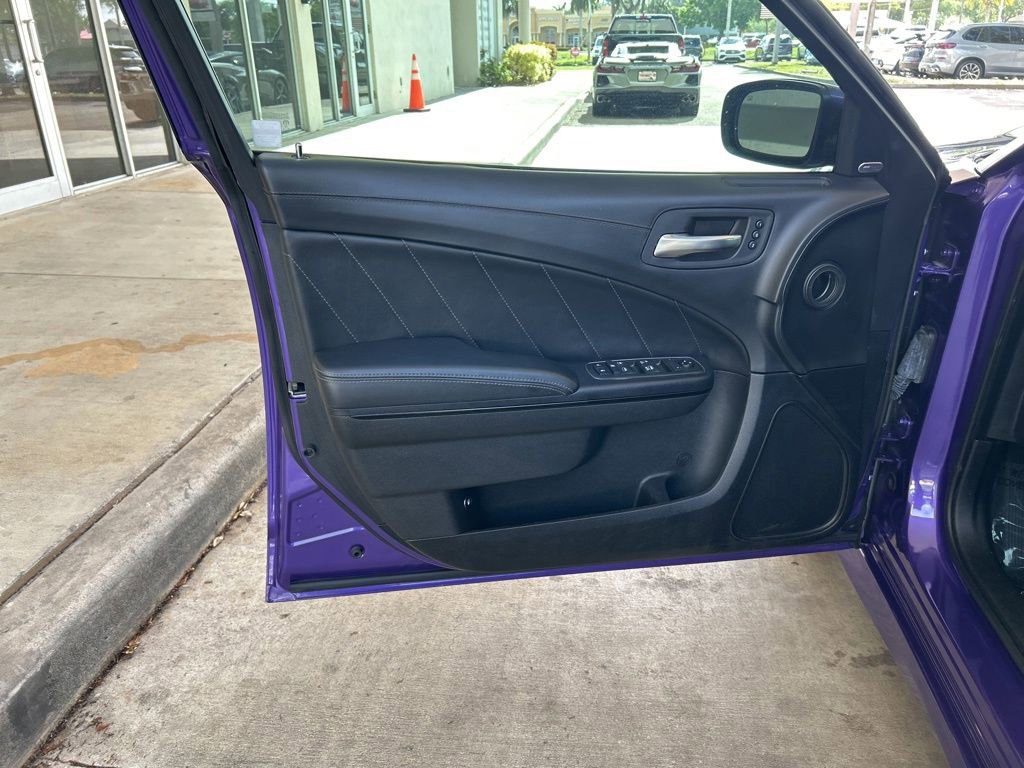 Used 2019 Dodge Charger R/T w/ Daytona Edition Group image 39