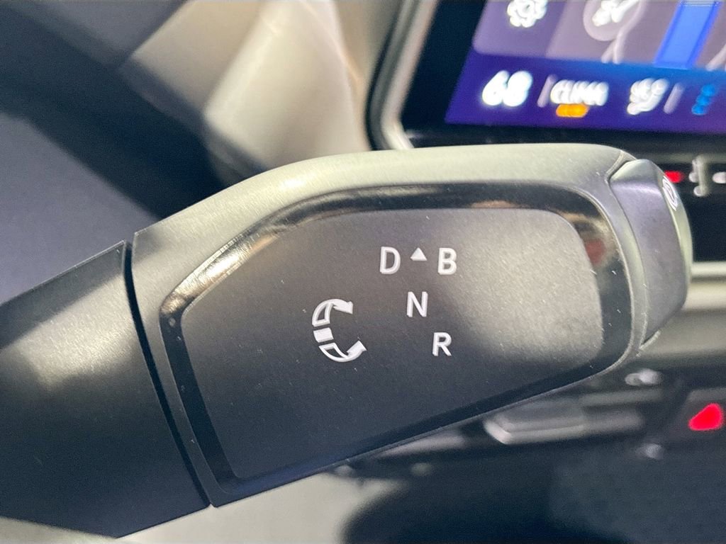 Certified 2025 Volkswagen ID.4 Pro S image 18