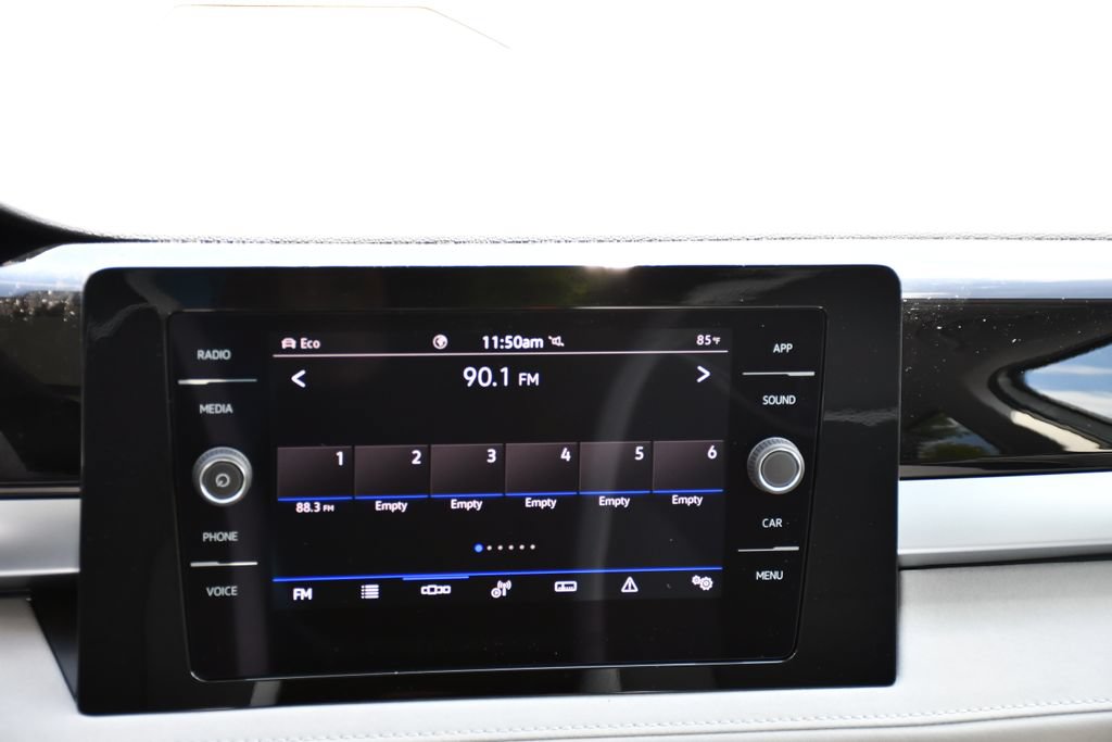 New 2026 Volkswagen Taos SE AWD/4WD image 27