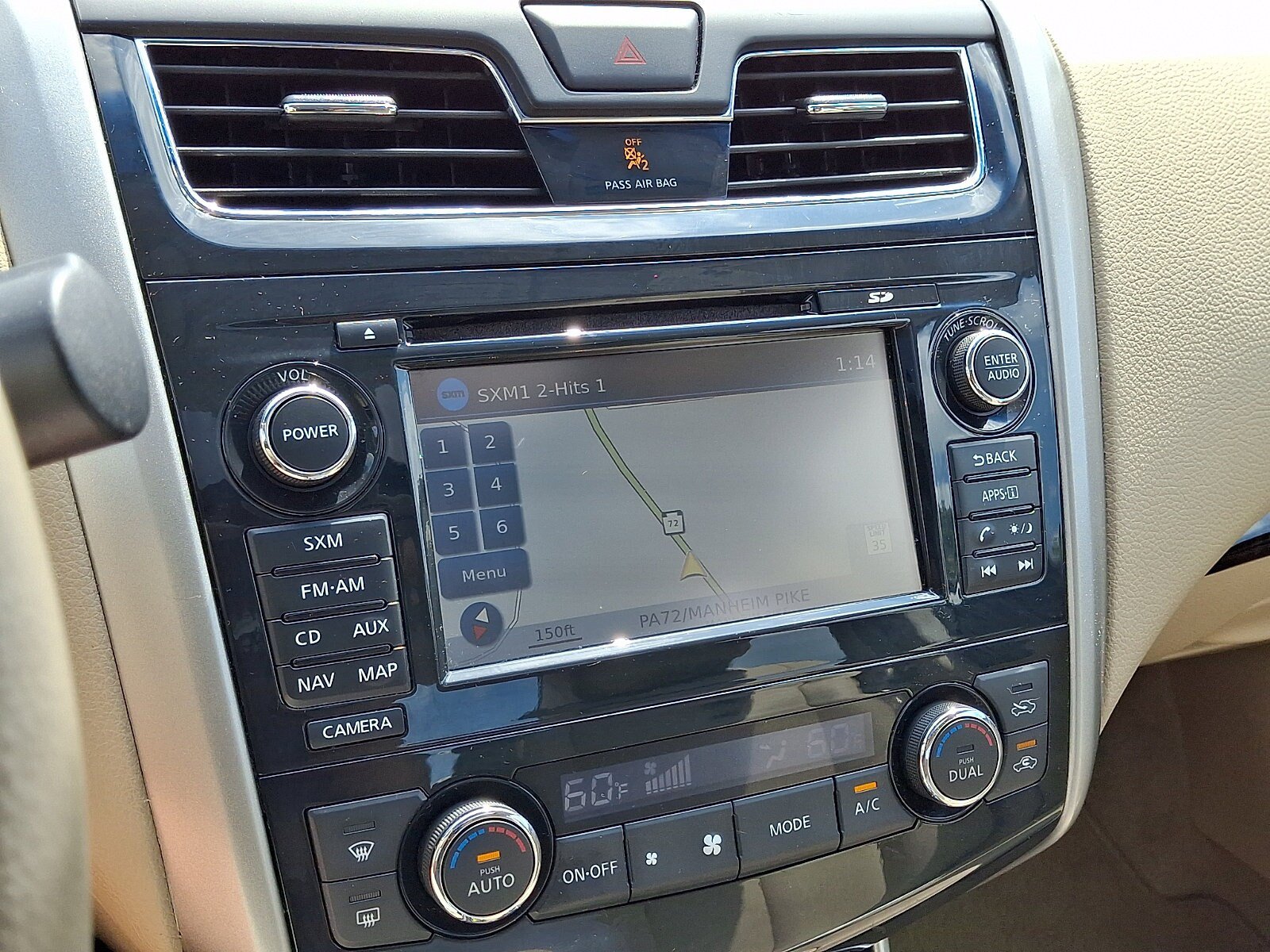 Used 2014 Nissan Altima 2.5 SL w/ Technology Package FWD image 18