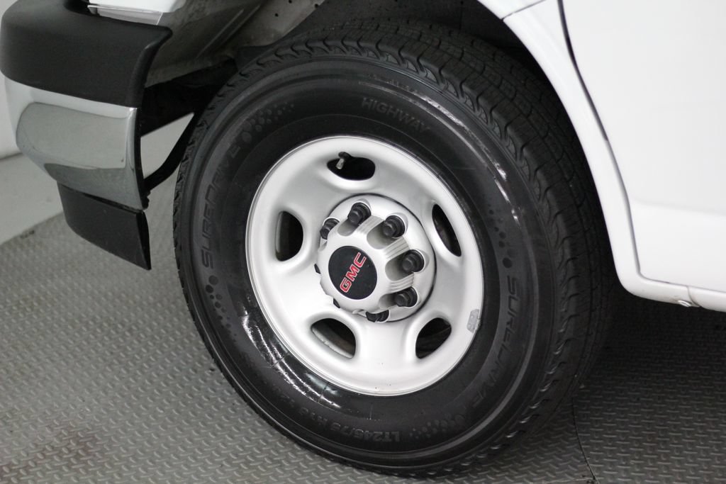 Used 2021 GMC Savana 2500 w/ Driver Convenience Package RWD image 36