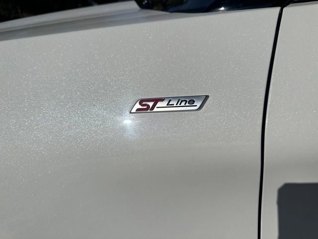 Used 2023 Ford Explorer ST-Line w/ Class IV Trailer Tow Package image 17