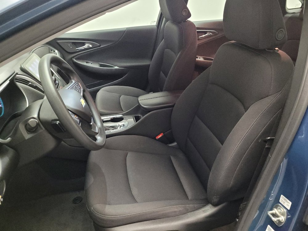 Used 2024 Chevrolet Malibu LT image 17
