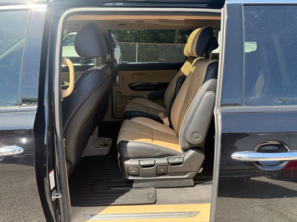 Used 2018 Kia Sedona SX Limited w/ SX Limited Prestige Package FWD image 8
