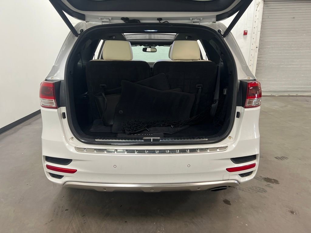 Used 2016 Kia Sorento SX image 26