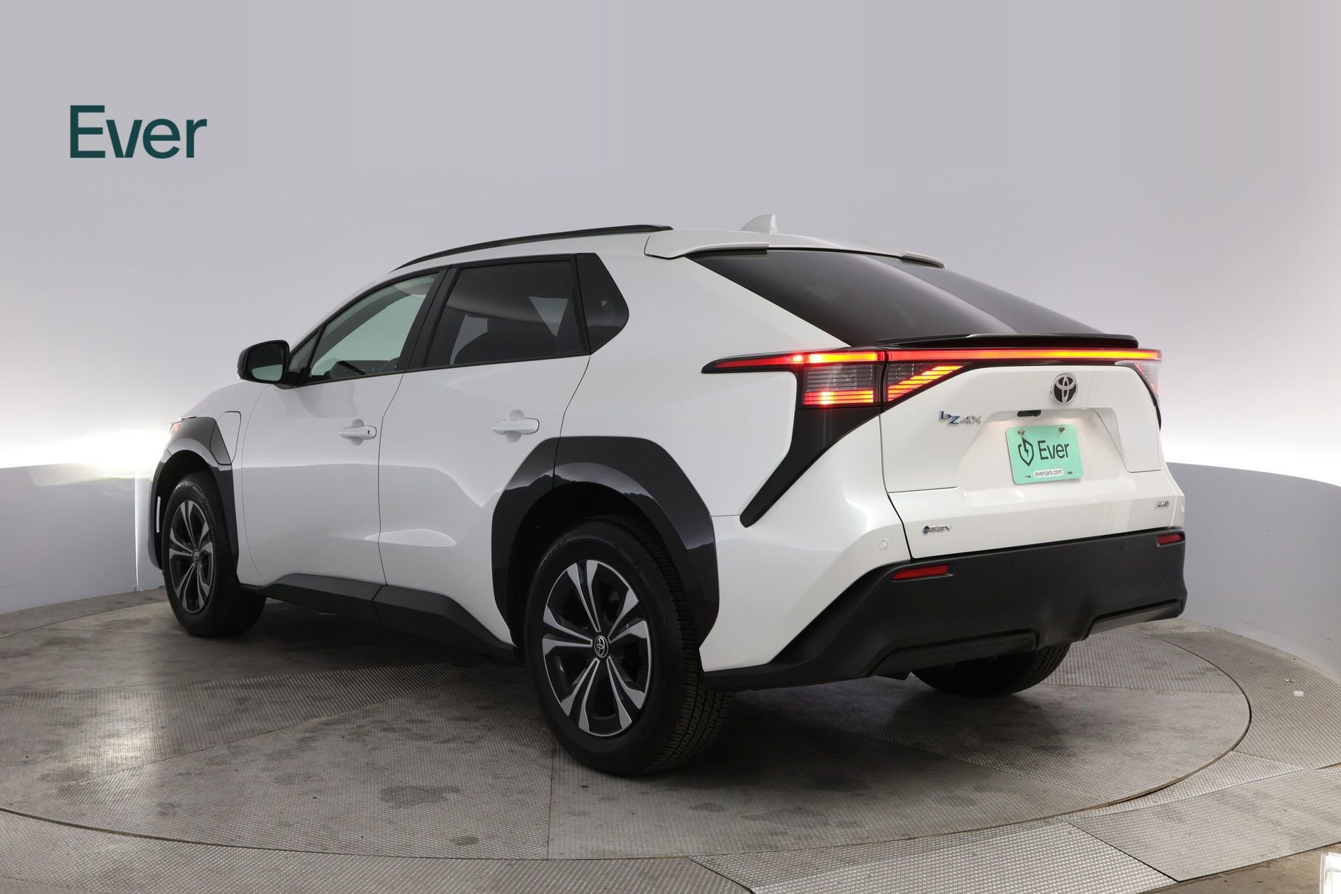 Used 2025 Toyota bZ4X AWD w/ Weather Package image 17