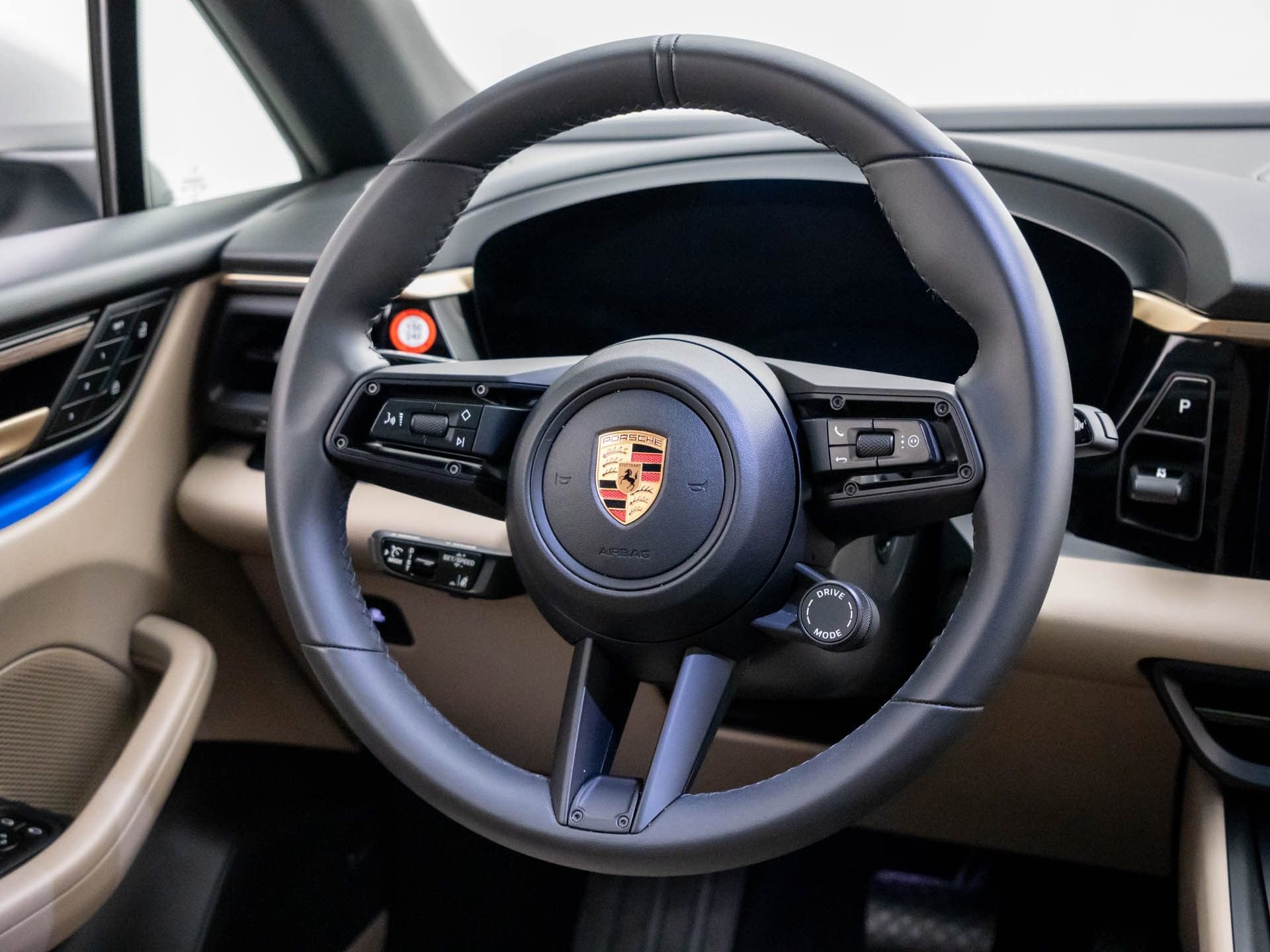 Certified 2024 Porsche Macan 4 Electric image 12