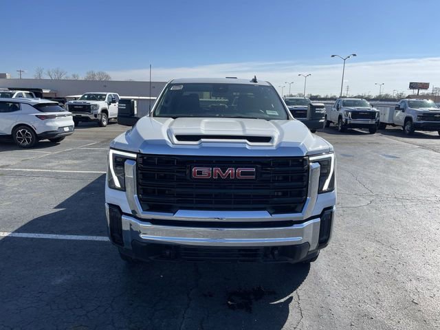 New 2024 GMC Sierra 2500 Pro w/ Convenience Package image 2