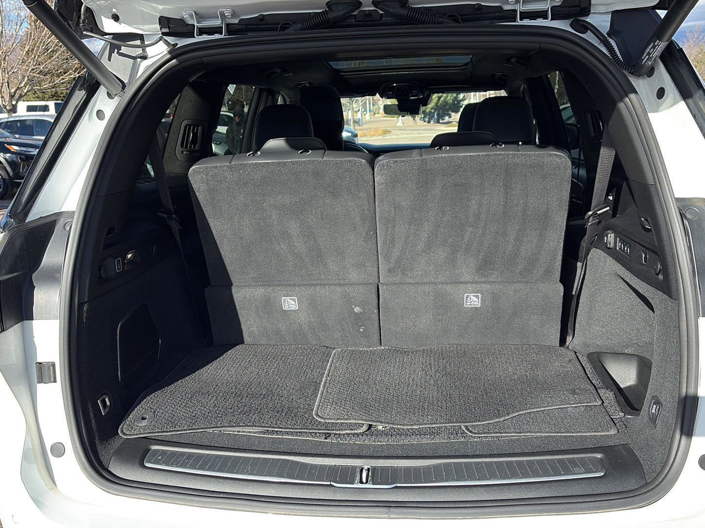 Used 2023 Jeep Grand Cherokee L Summit image 31