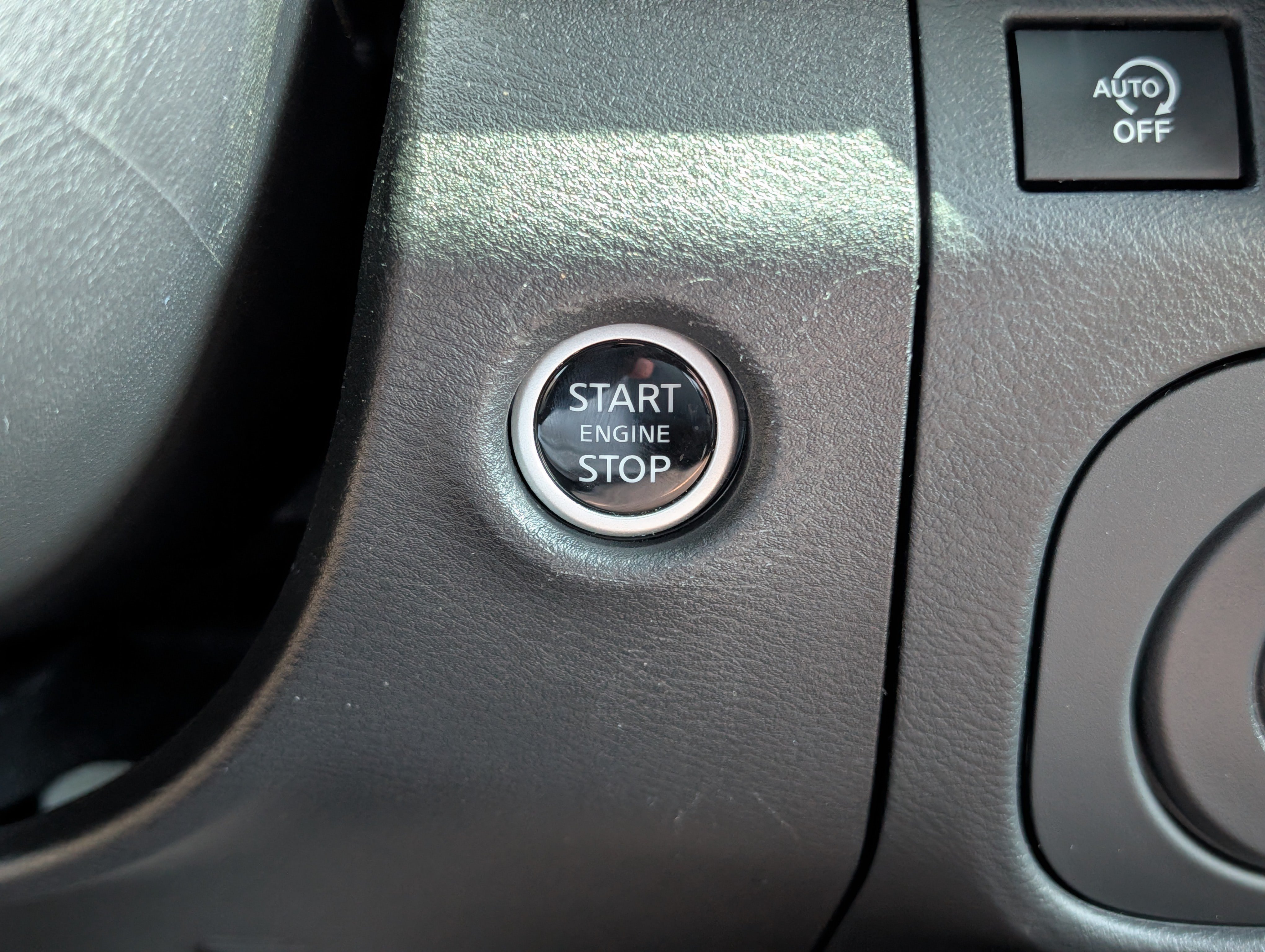 Used 2025 Nissan Frontier Pro-X w/ Pro Premium Package RWD image 24