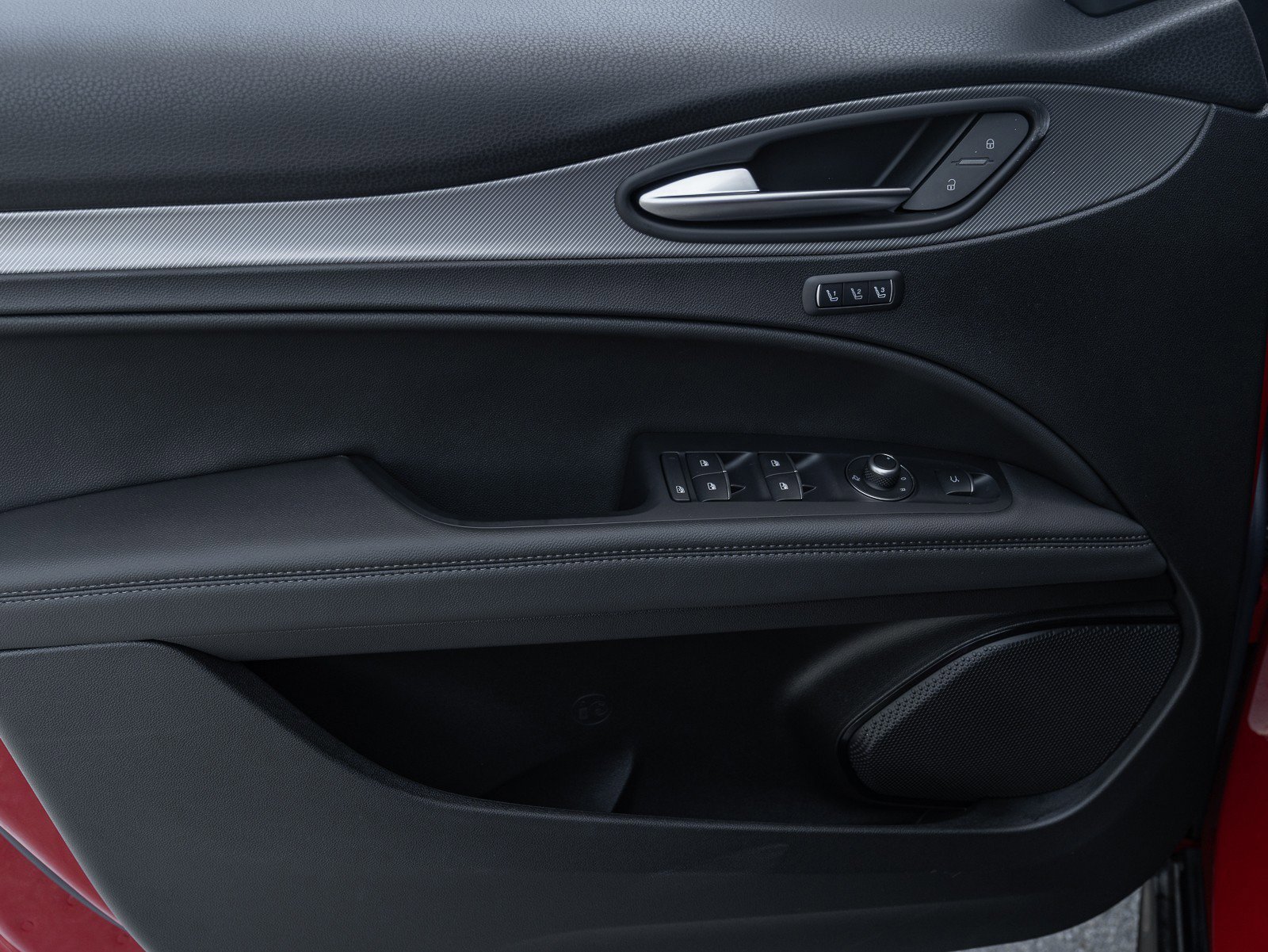 New 2024 Alfa Romeo Stelvio Veloce image 37