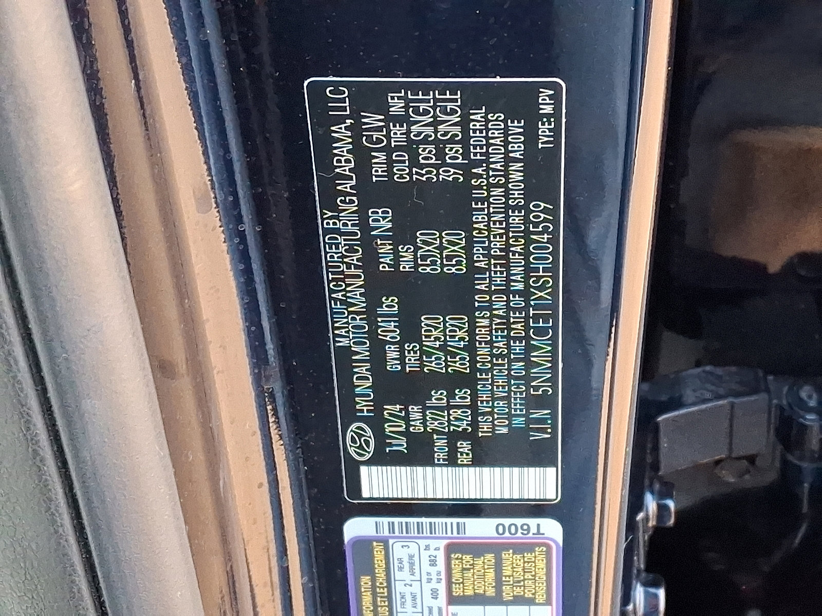 Certified 2025 Genesis Electrified GV70 image 27