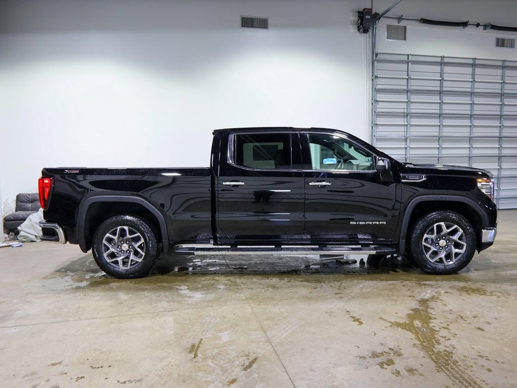 New 2026 GMC Sierra 1500 SLT w/ SLT Premium Plus Package image 2