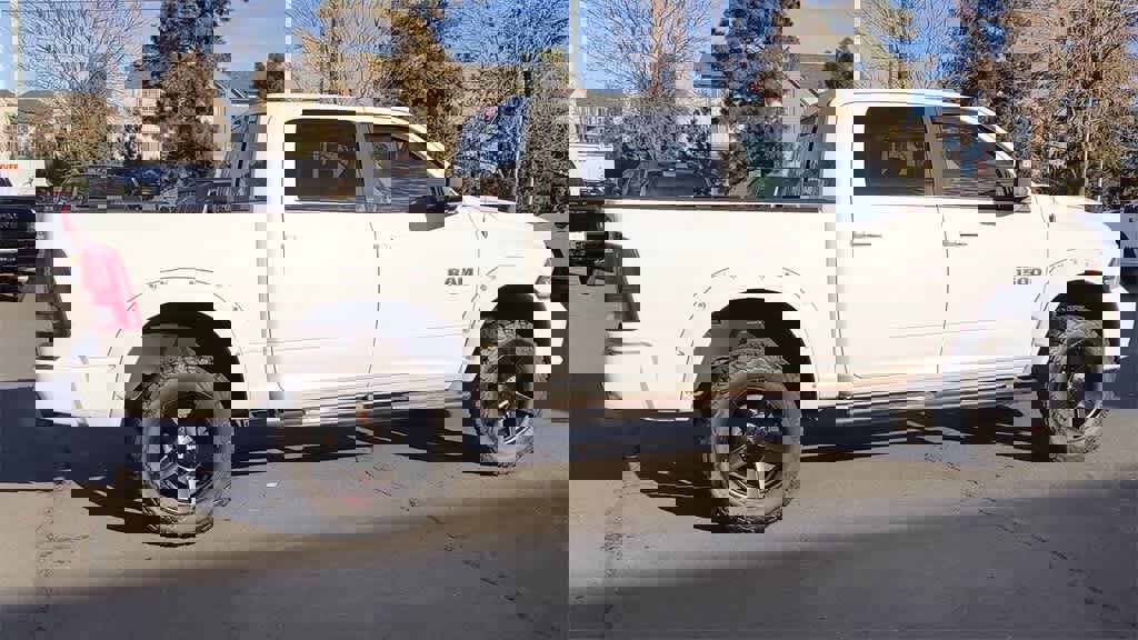 Used 2014 RAM 1500 Sport w/ Sport Premium Group image 9