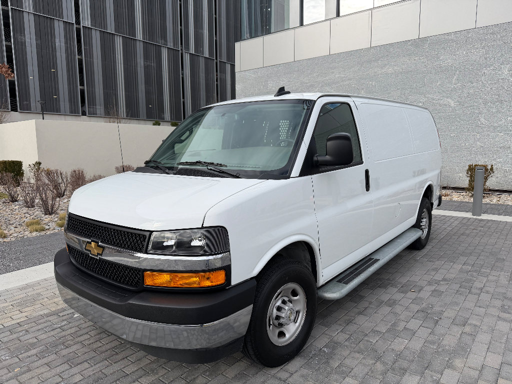 Used 2024 Chevrolet Express 2500 w/ Driver Convenience Package image 3