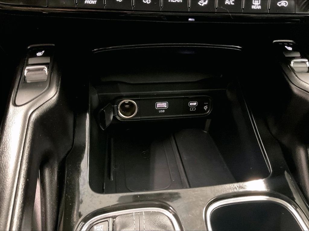 Used 2024 Kia Telluride S AWD/4WD image 27
