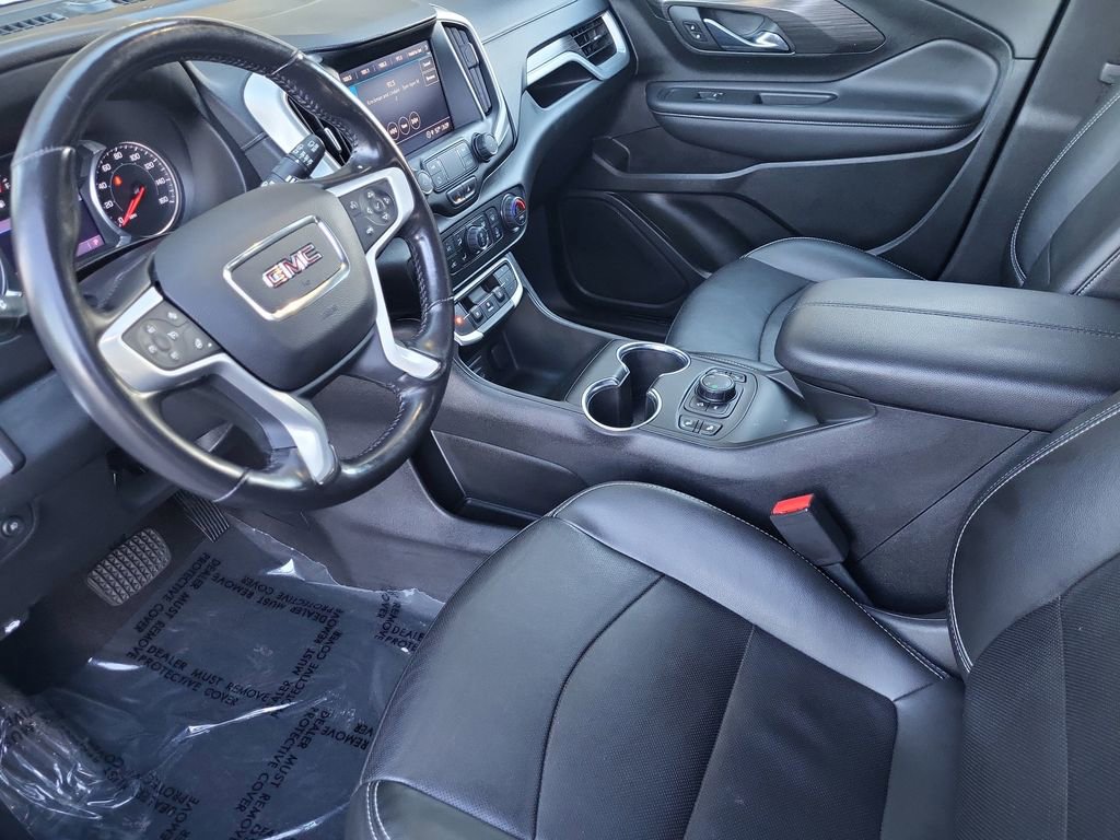 Used 2022 GMC Terrain SLT image 13