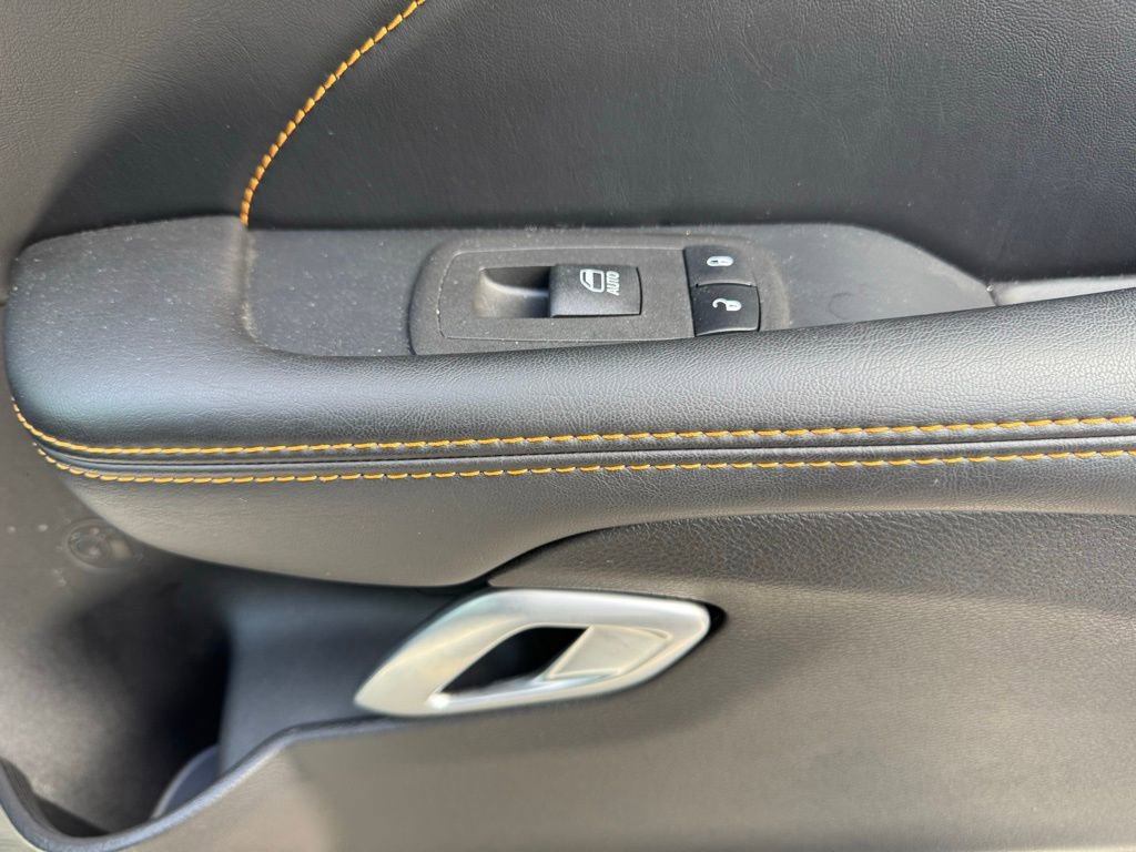 Used 2022 Dodge Challenger GT w/ Plus Package image 10