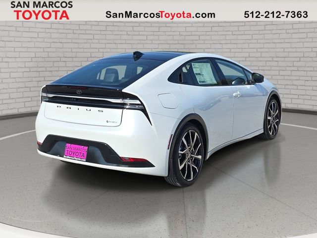 New 2026 Toyota Prius Plug-In Hybrid FWD image 5