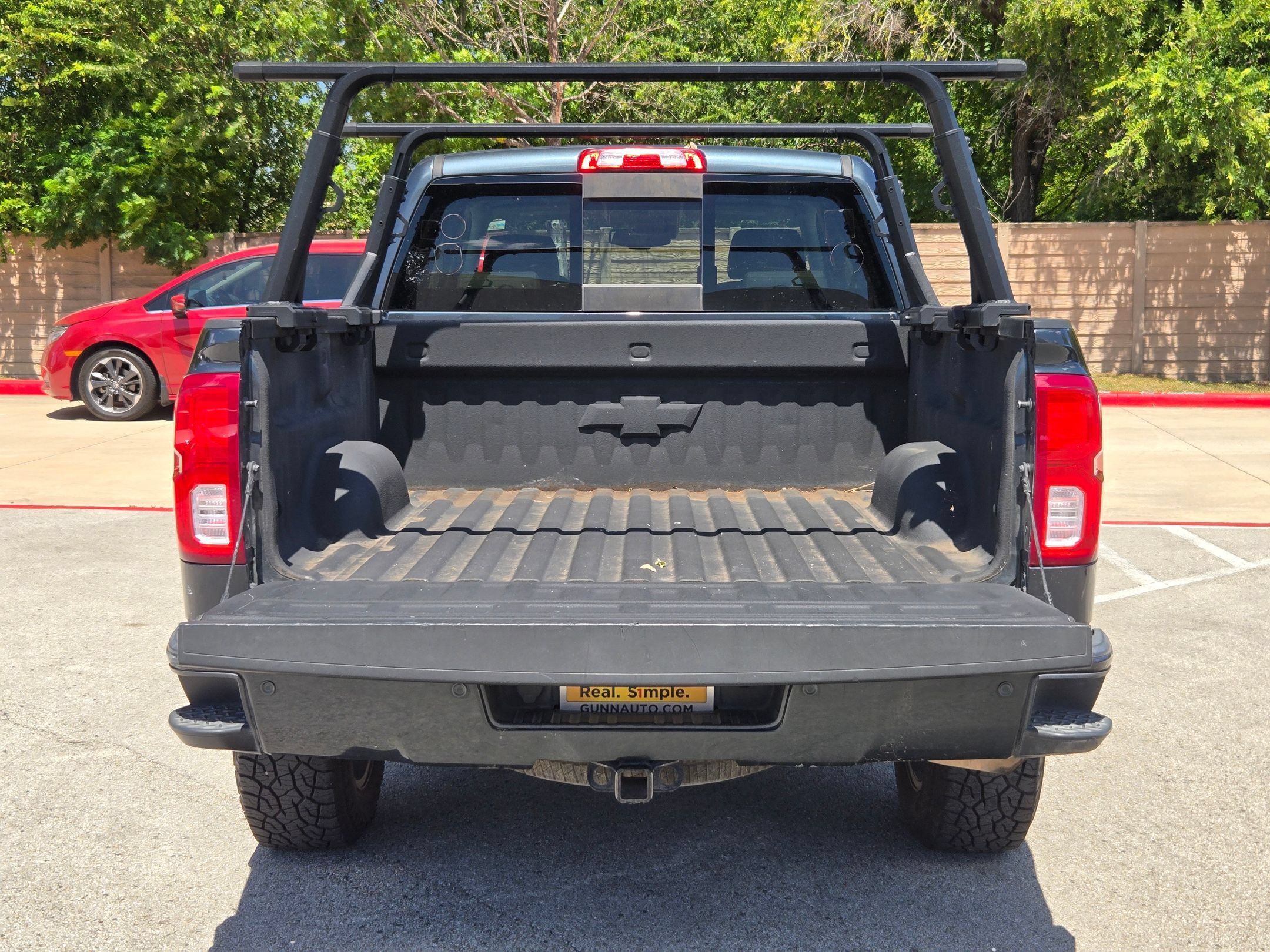 Used 2018 Chevrolet Silverado 1500 LTZ Z71 w/ LTZ Plus Package AWD/4WD image 24