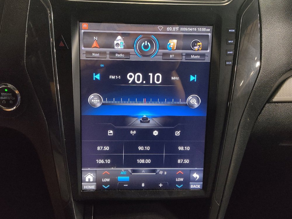 Used 2019 Ford Explorer XLT FWD image 25