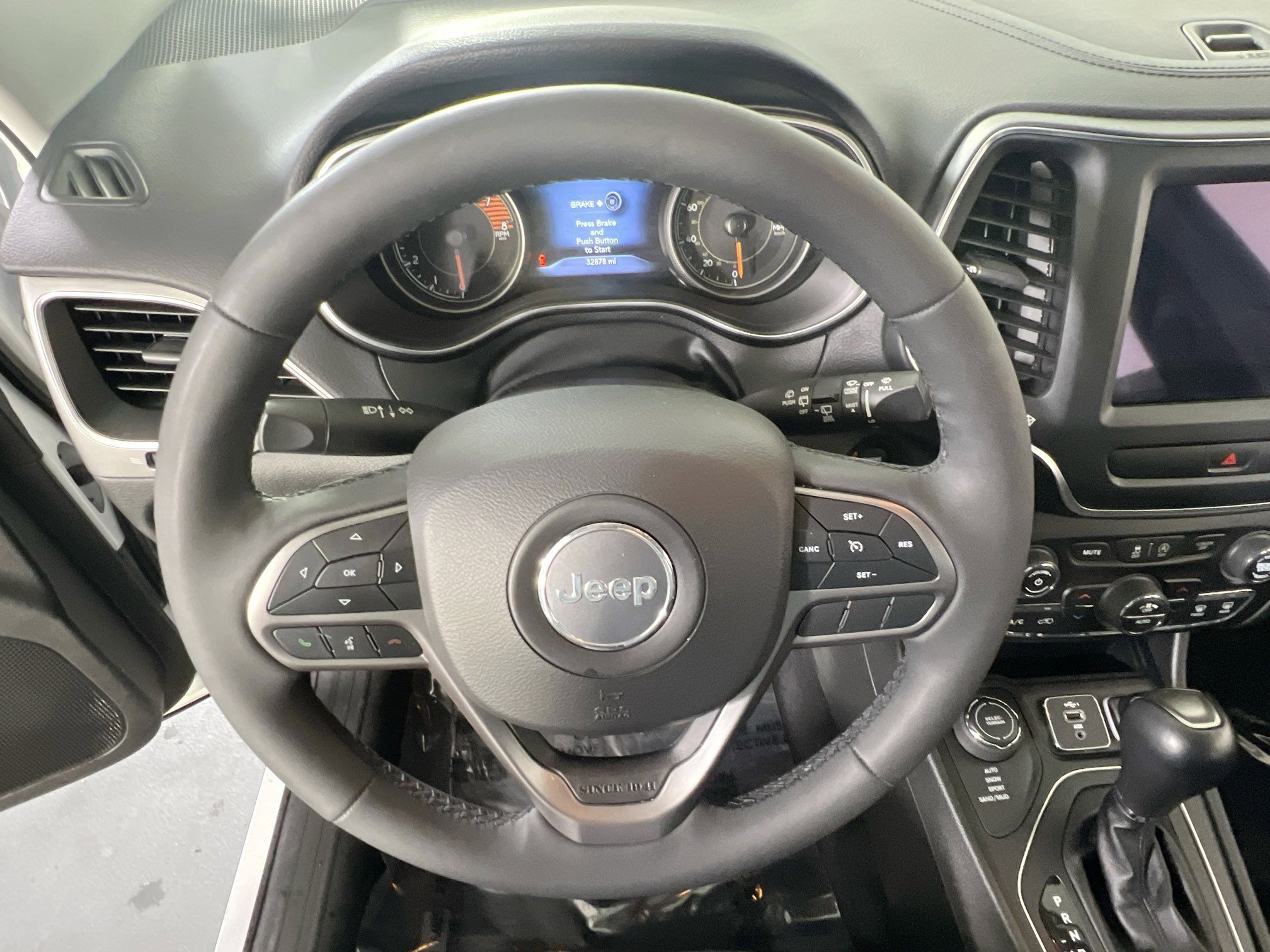 Used 2022 Jeep Cherokee Latitude Lux image 11