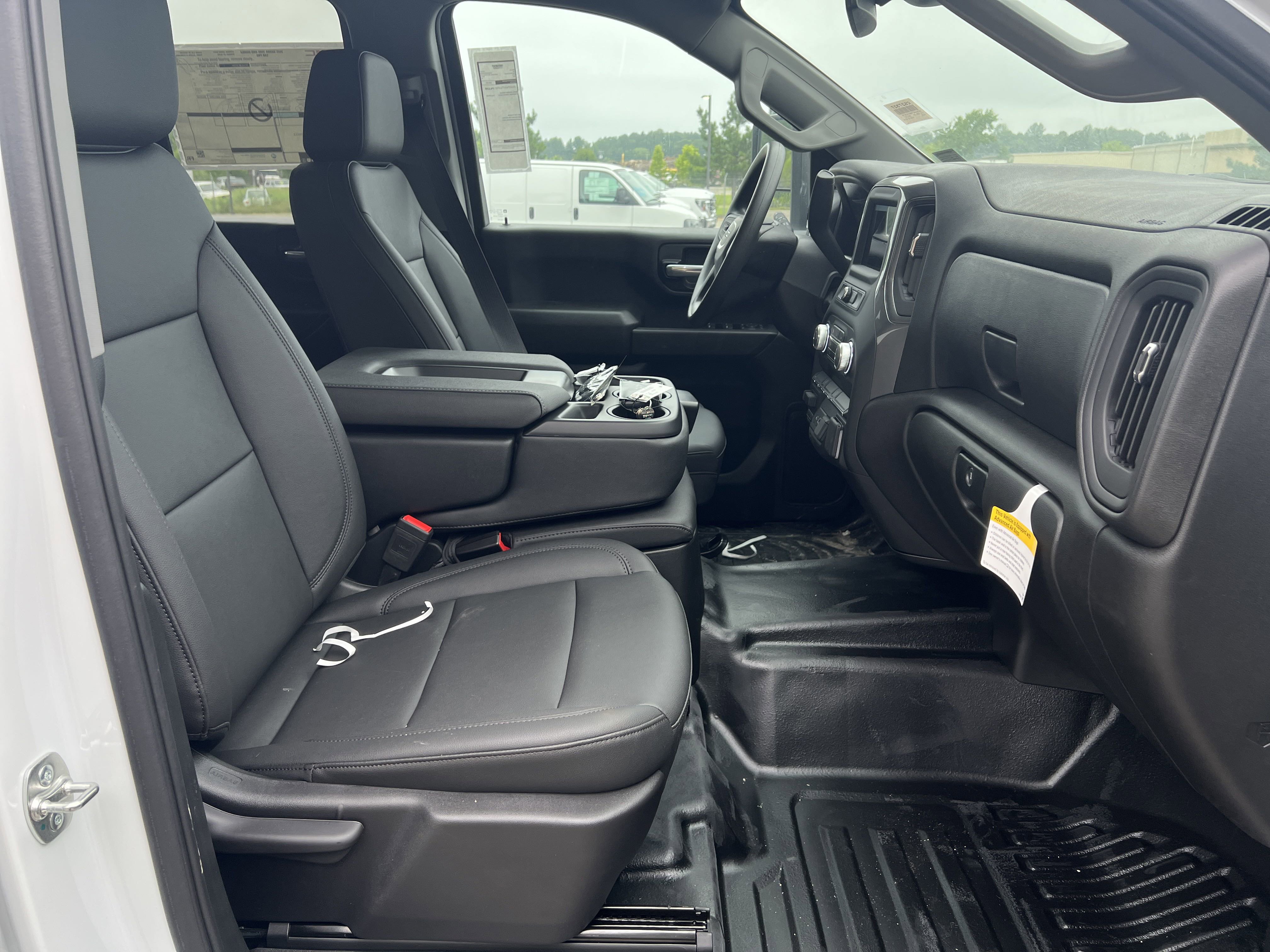 New 2025 GMC Sierra 3500 Pro w/ Convenience Package image 21