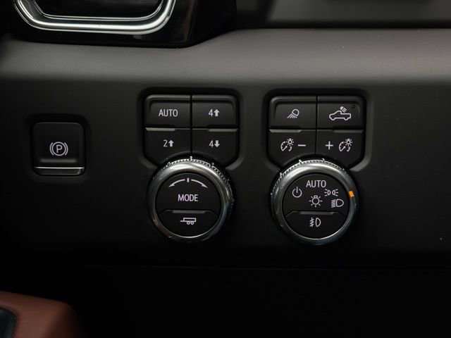 New 2026 GMC Sierra 3500 Denali Ultimate image 28