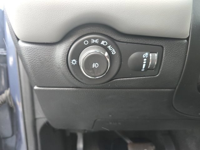 Used 2021 Dodge Durango R/T w/ Technology Group AWD/4WD image 11