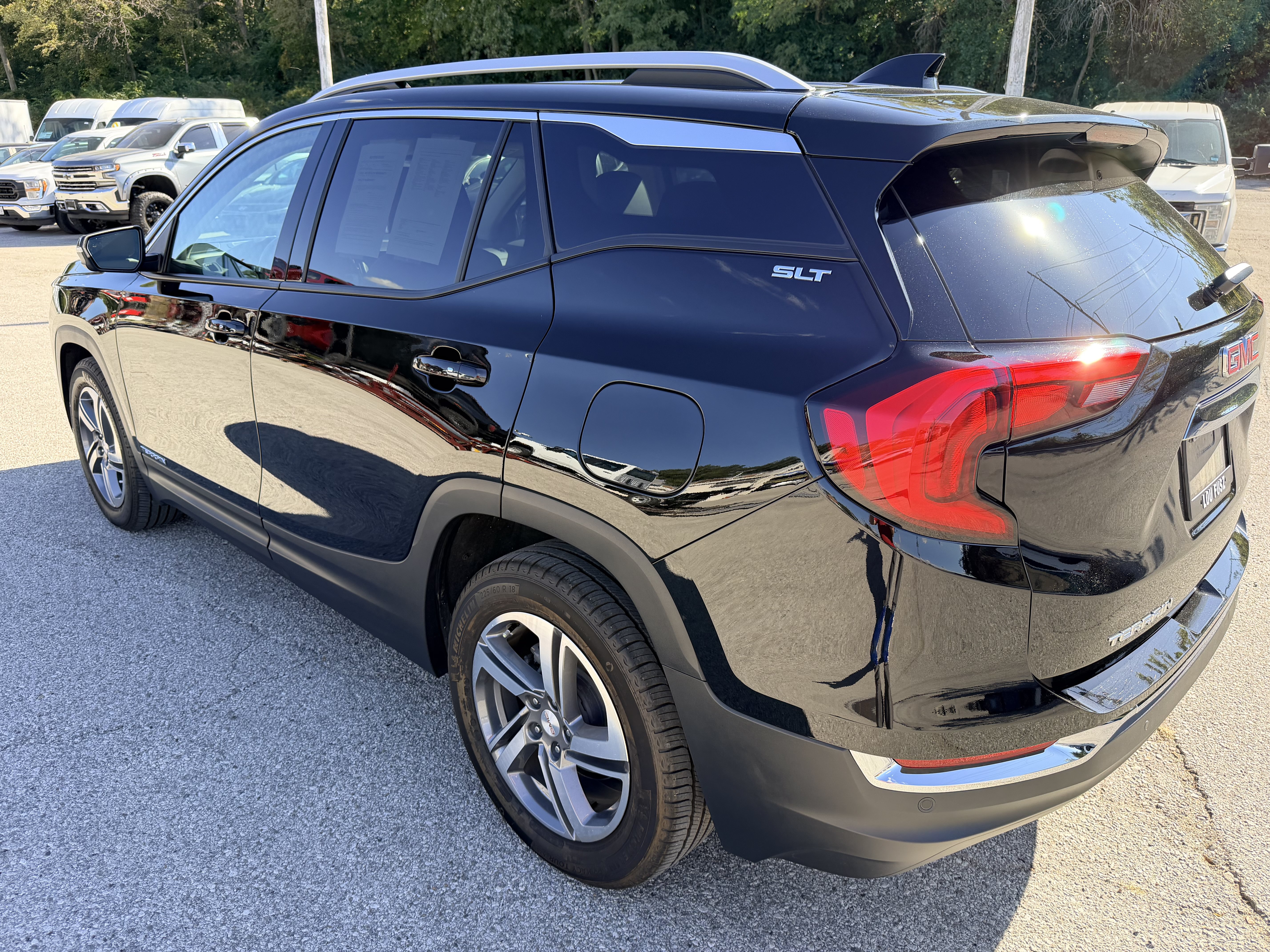 Used 2020 GMC Terrain SLT w/ Preferred Package FWD image 4
