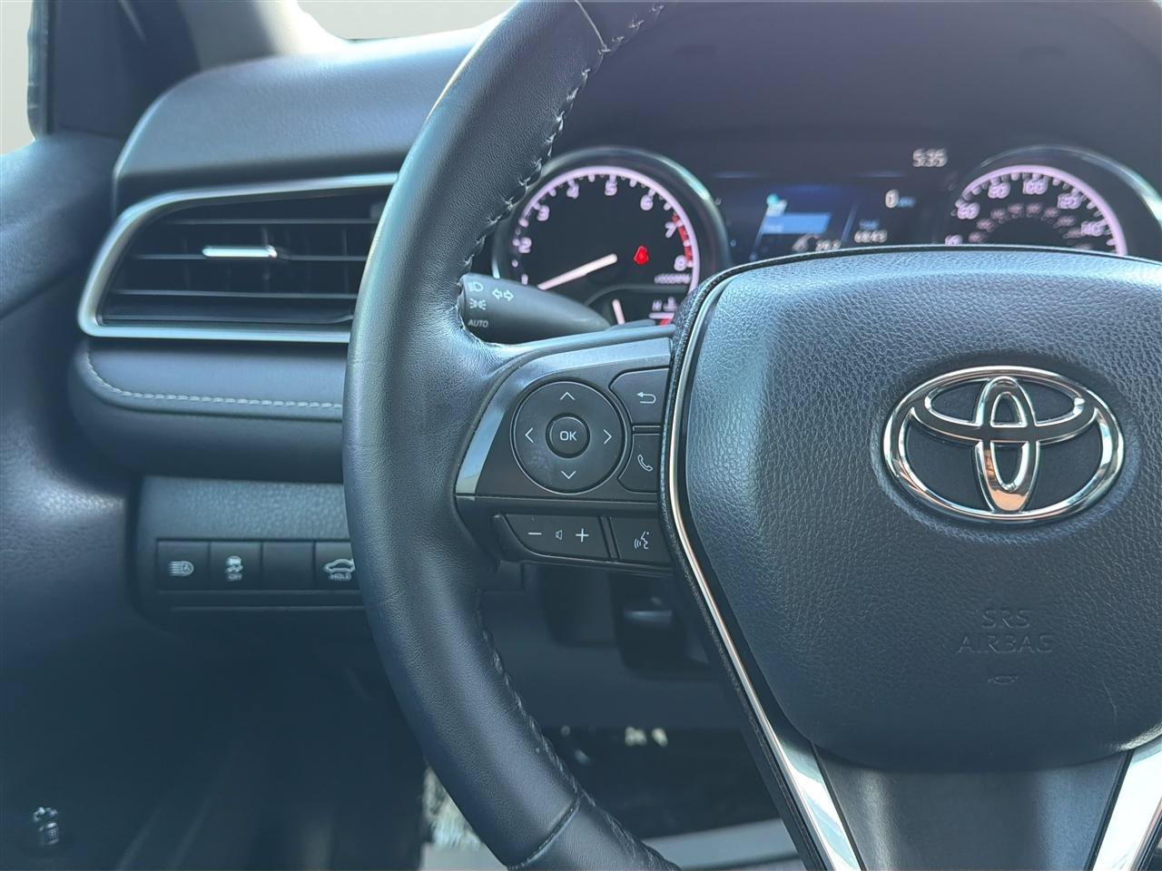 Used 2020 Toyota Camry SE AWD/4WD image 21