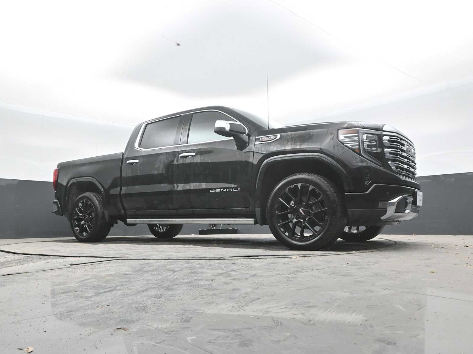 New 2024 GMC Sierra 1500 Denali w/ Technology Package AWD/4WD image 43