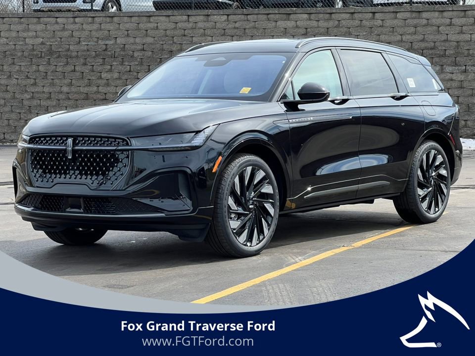 New 2026 Lincoln Nautilus Reserve w/ Jet Appearance Package AWD/4WD image 1
