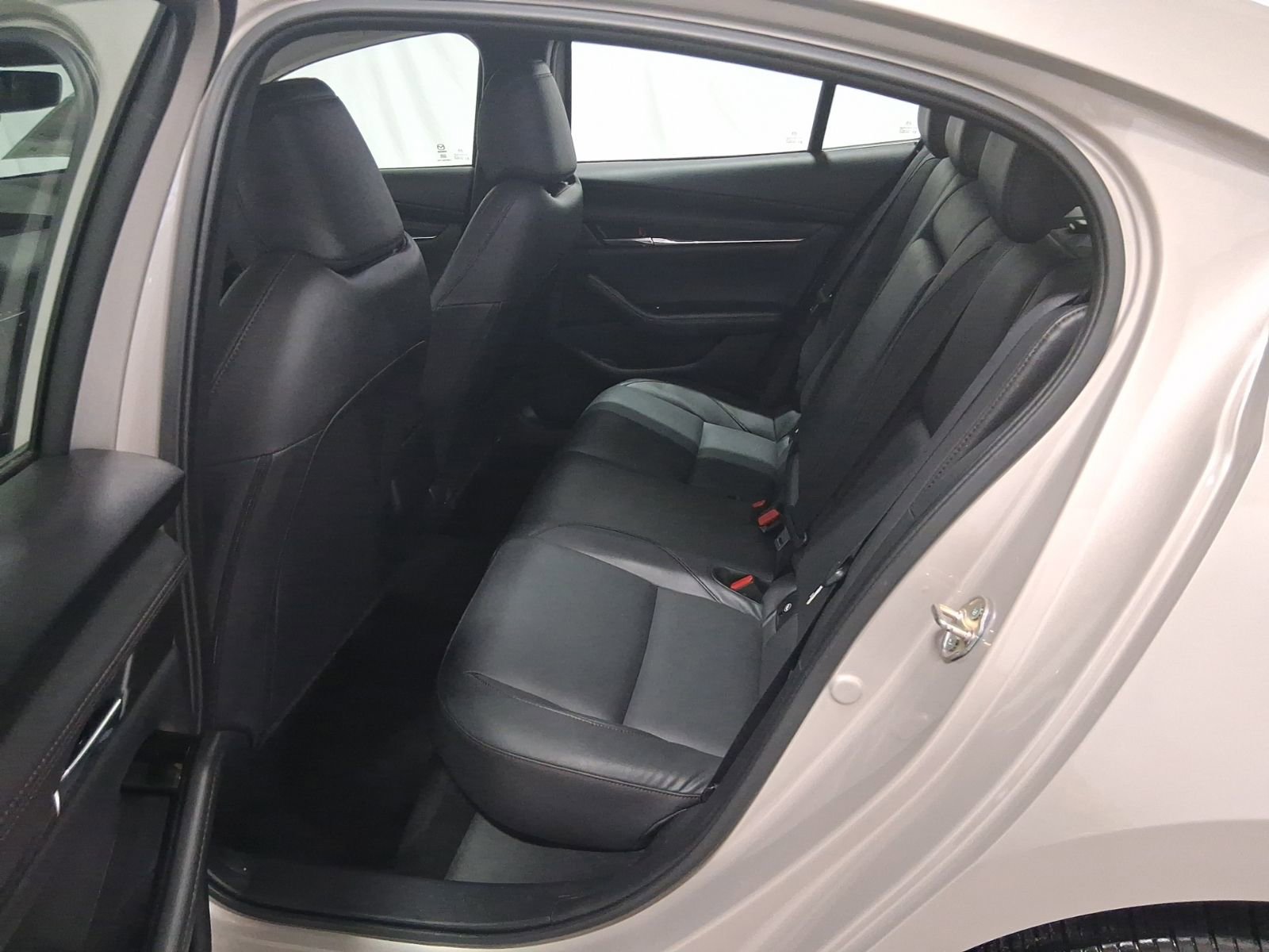 Certified 2025 MAZDA MAZDA3 s image 15