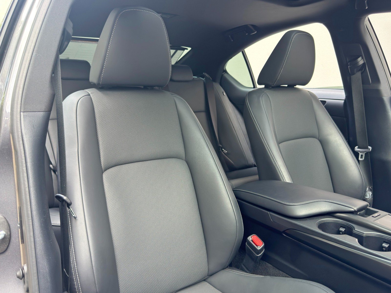 Used 2023 Lexus IS 300 w/ Premium Package RWD image 37