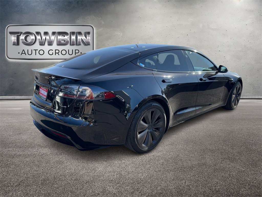 Used 2021 Tesla Model S Plaid image 4