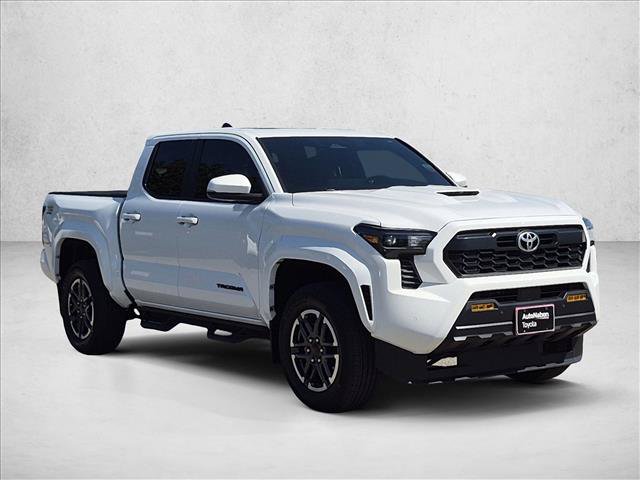 Used 2024 Toyota Tacoma TRD Sport w/ TRD Sport Upgrade Package AWD/4WD image 3