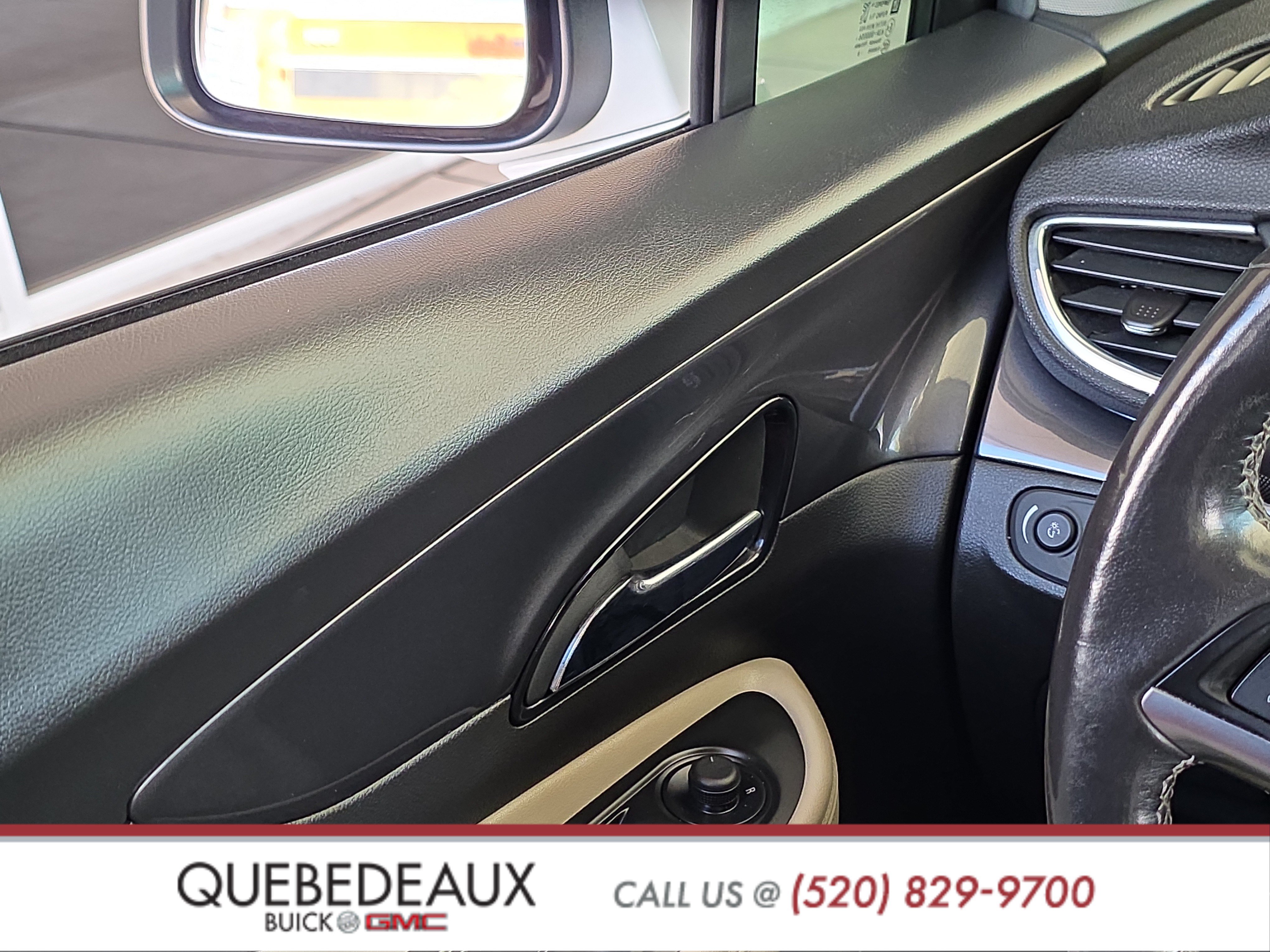 Used 2019 Buick Encore Essence w/ Experience Buick Package FWD image 22