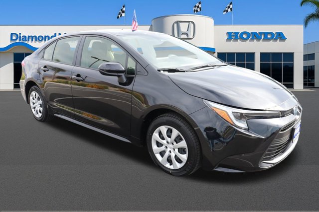 Used 2025 Toyota Corolla LE