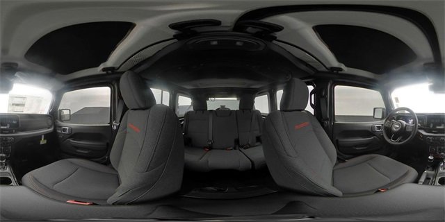 Used 2024 Jeep Wrangler Unlimited Rubicon w/ Technology Group image 25