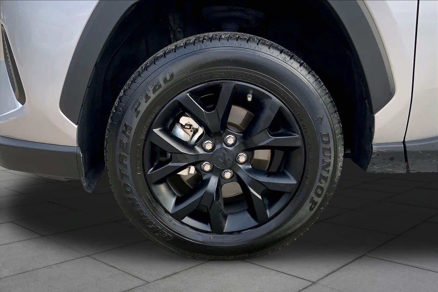 Used 2025 Toyota RAV4 LE FWD image 11