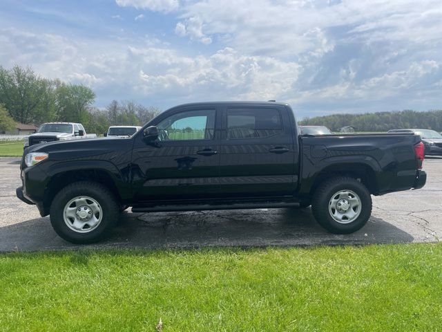 Used 2021 Toyota Tacoma SR AWD/4WD image 10