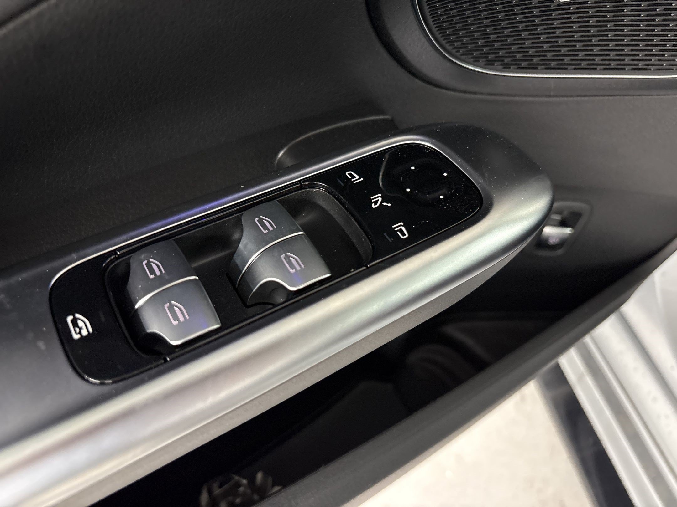 New 2026 Mercedes-Benz C 43 AMG 4MATIC Sedan image 13