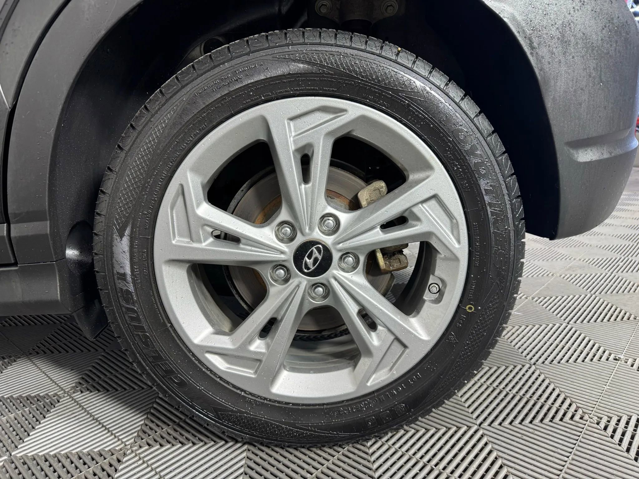 Used 2022 Hyundai Kona SEL AWD/4WD image 42