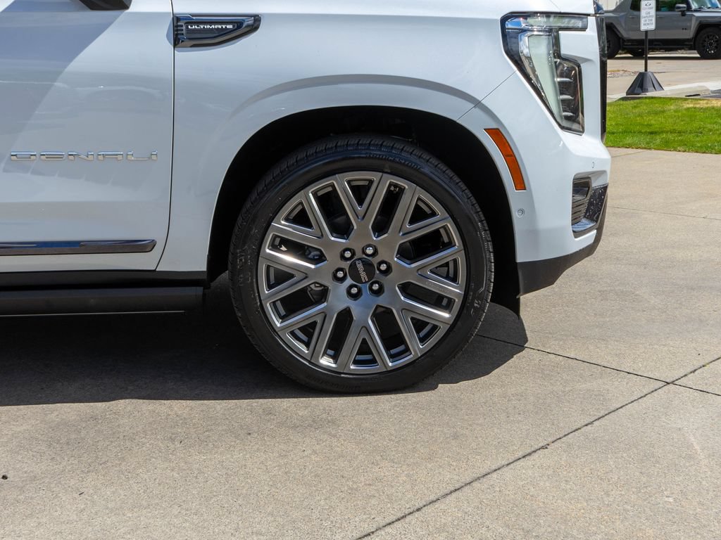 New 2026 GMC Yukon XL Denali Ultimate AWD/4WD image 37