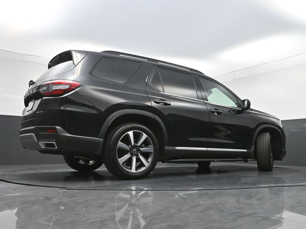 Used 2024 Honda Pilot Elite image 34