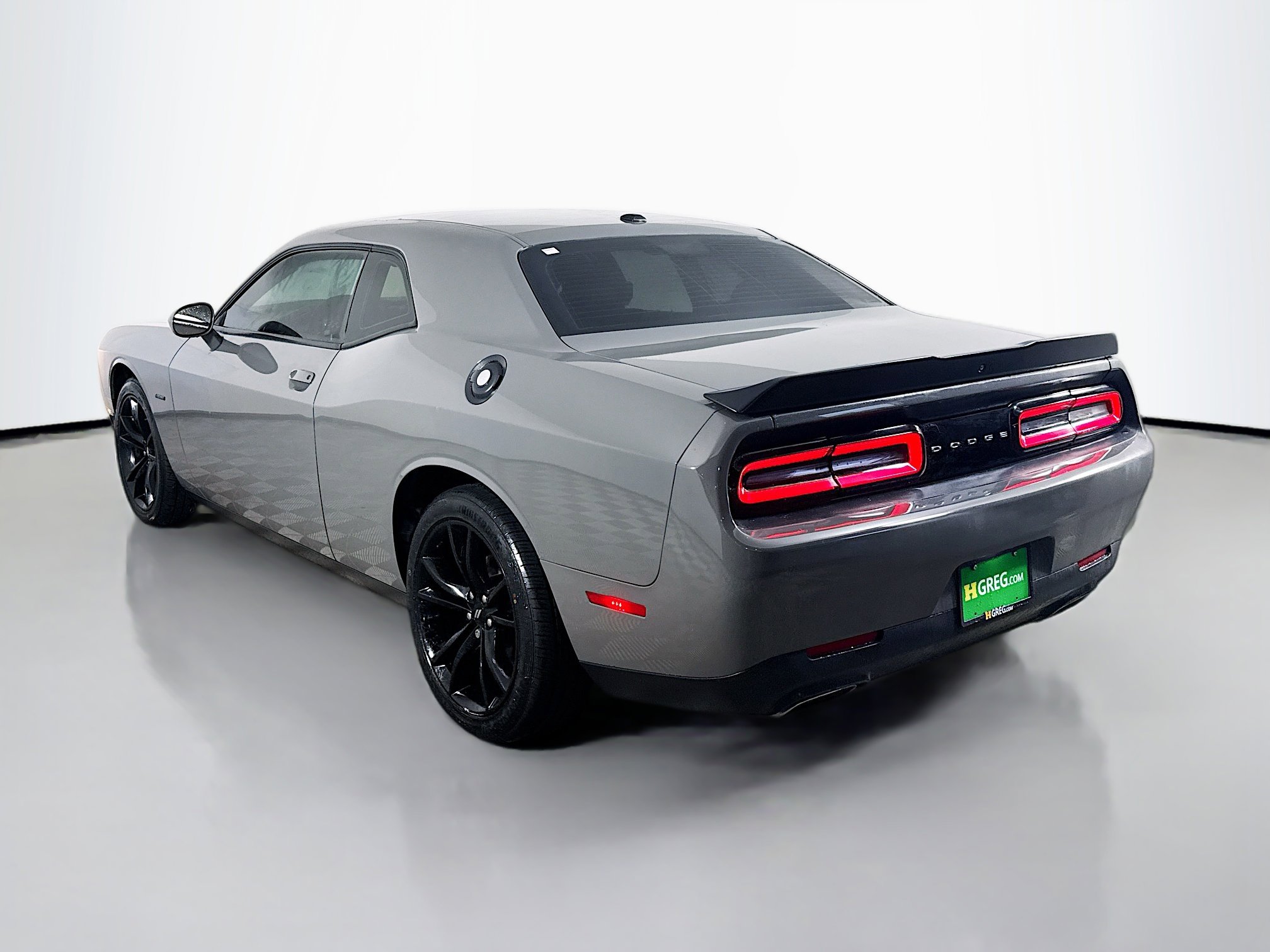 Used 2018 Dodge Challenger R/T w/ Blacktop Package RWD image 7