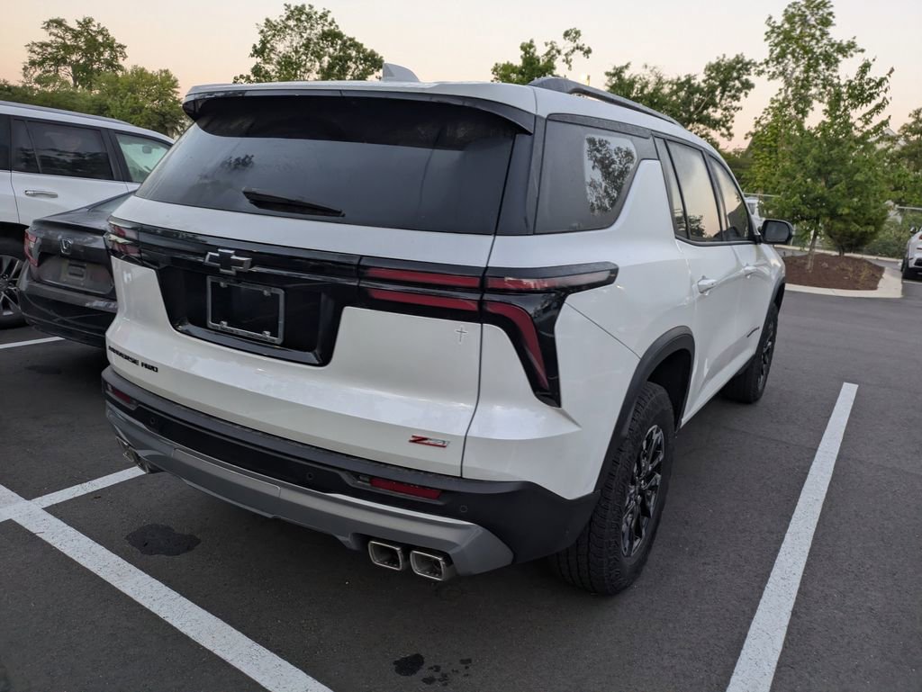 Used 2024 Chevrolet Traverse Z71 w/ LPO, Floor Liner Package image 6